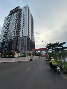 THÍCH HỢP XÂY CHDV - KẾ KCX, TRƯỜNG ĐH - 125M2 - NGANG 6.2M - NHỈNH 12 TỶ